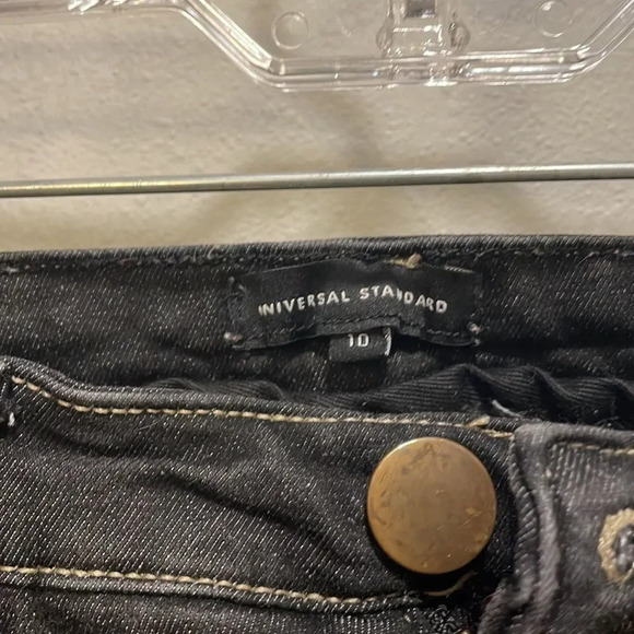 universal Standard woman’s black jeans - Picture 5 of 9